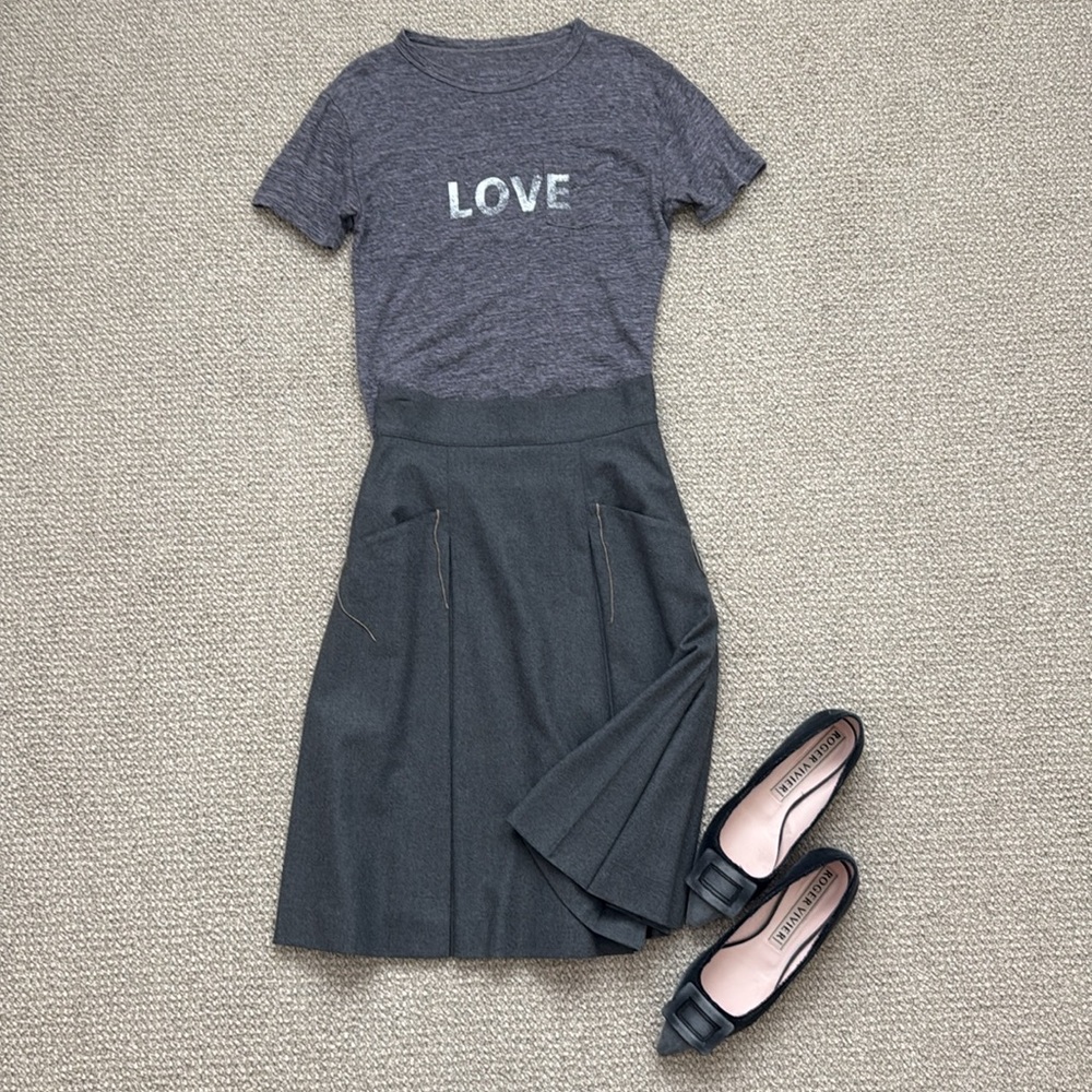 FENDI Gray Wool/Cashmere Blend Pleated High Waist Skirt, Size F40 - Picture 2 of 8